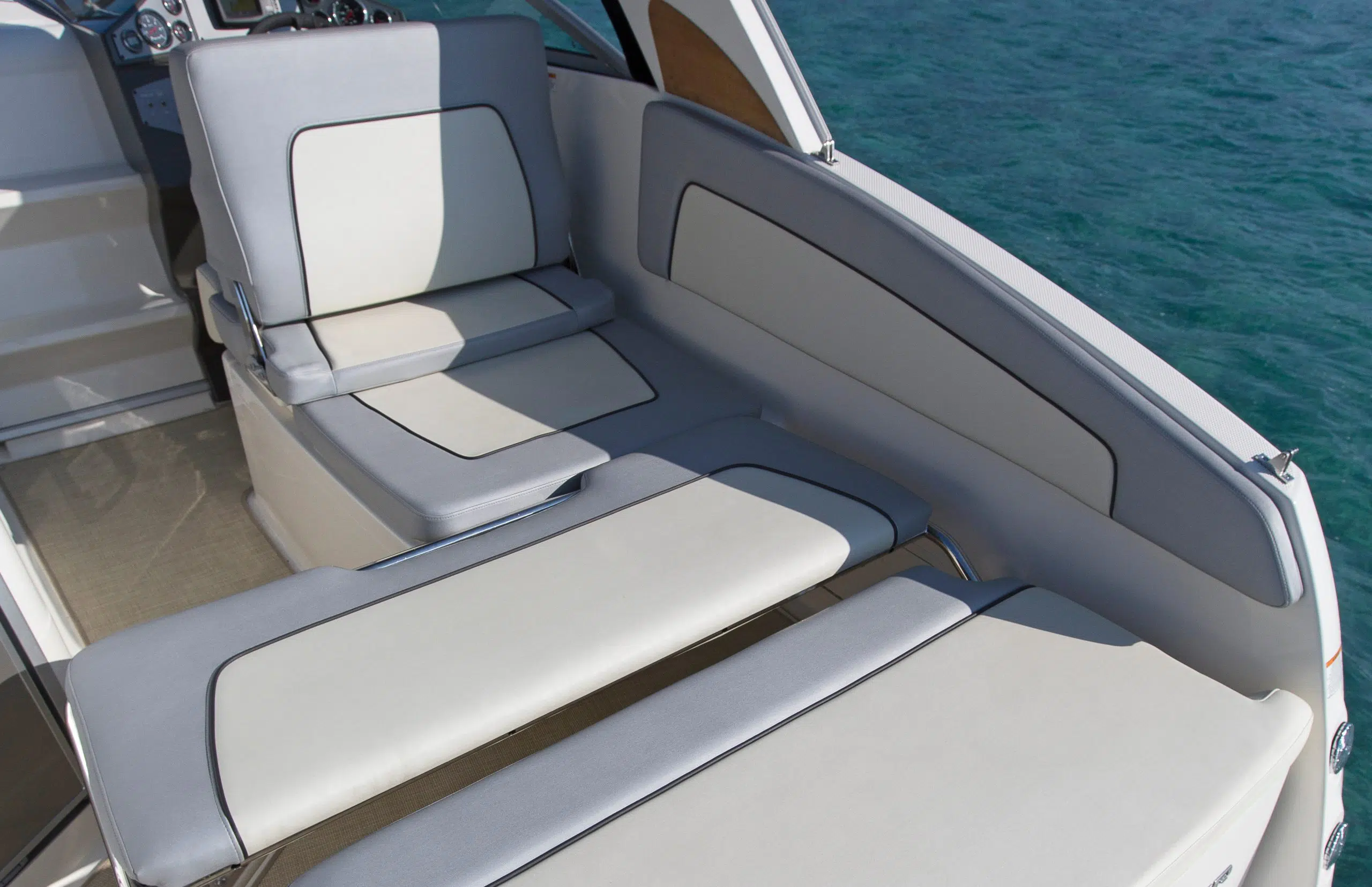 Bayliner Ciera 8