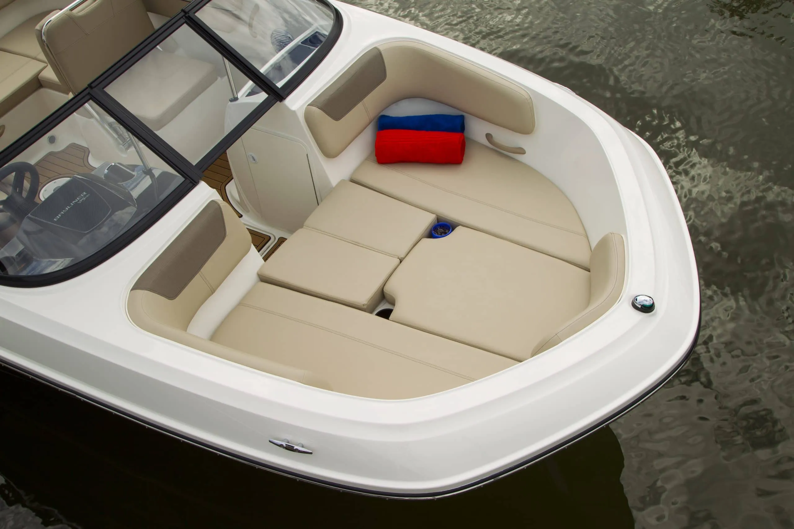 Bayliner VR5 Bowrider