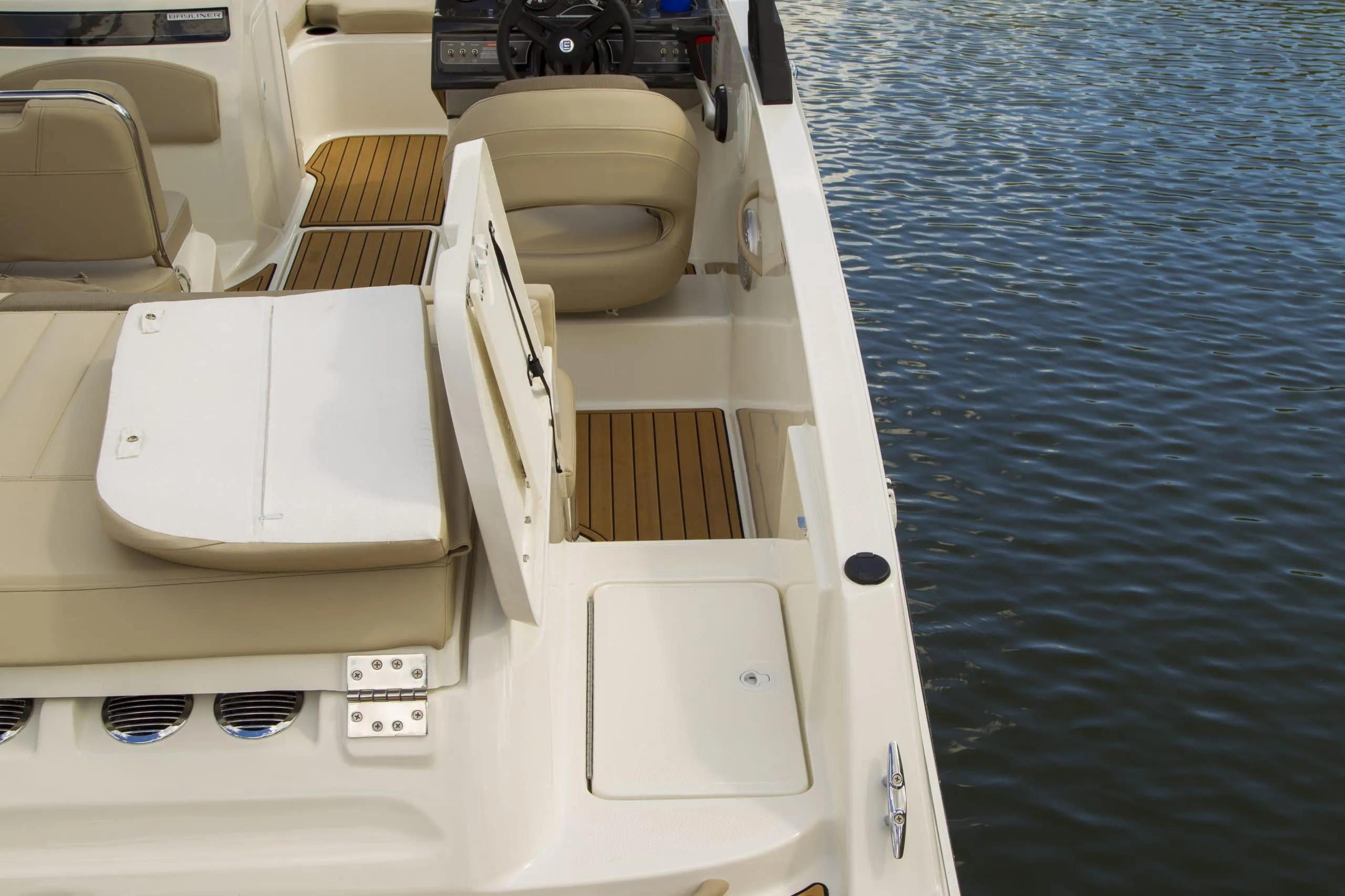 Bayliner VR5 Bowrider