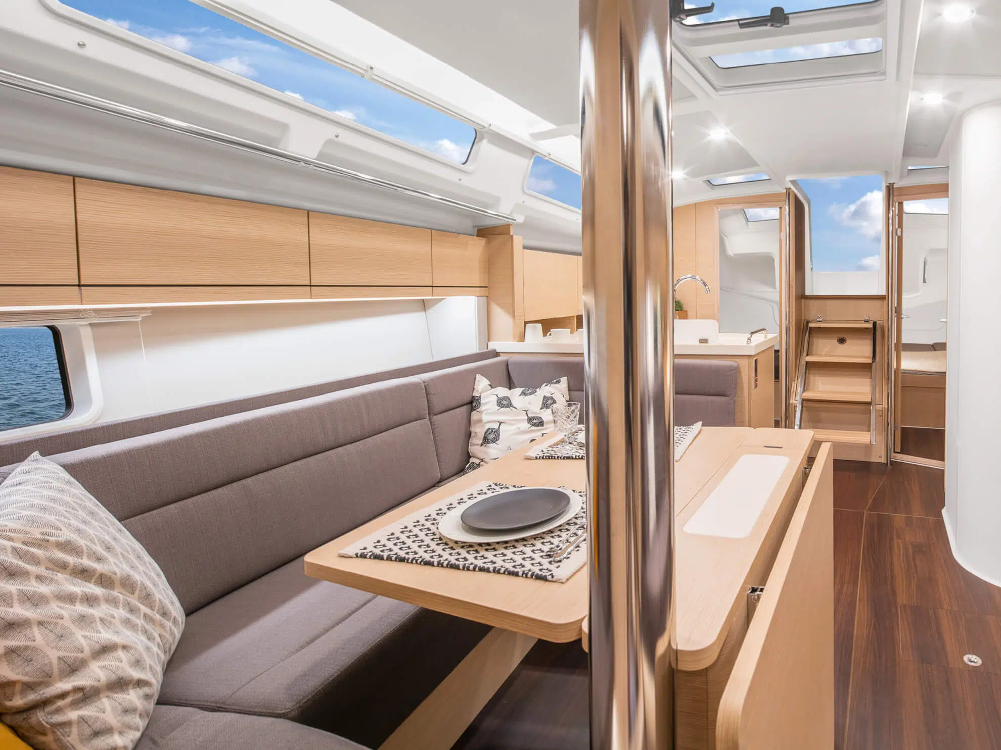 HANSE 418
