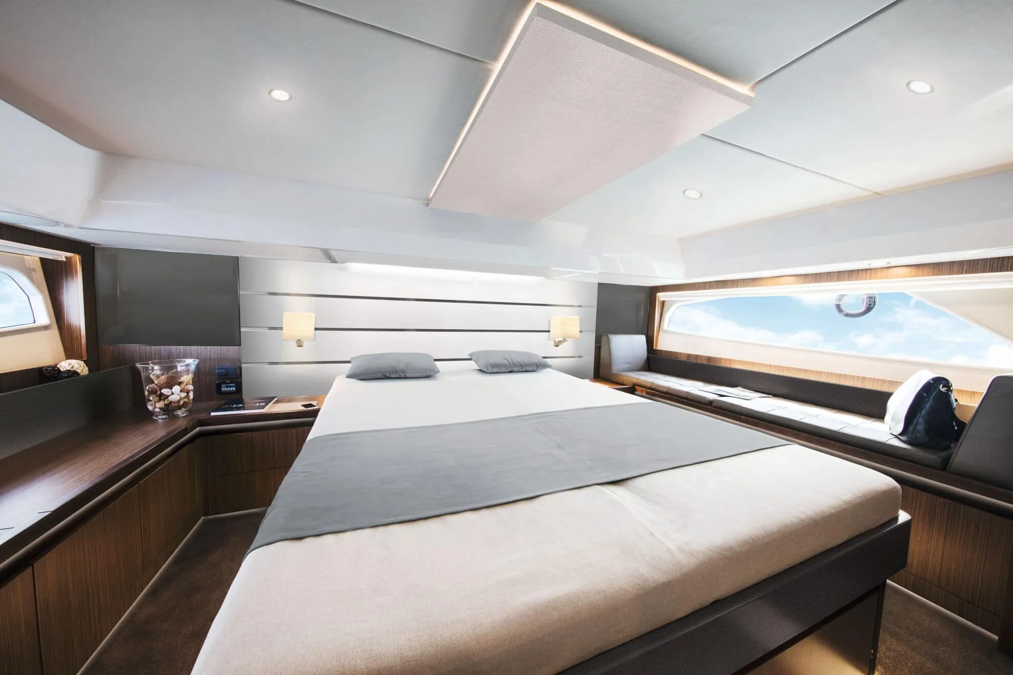 SEALINE F530