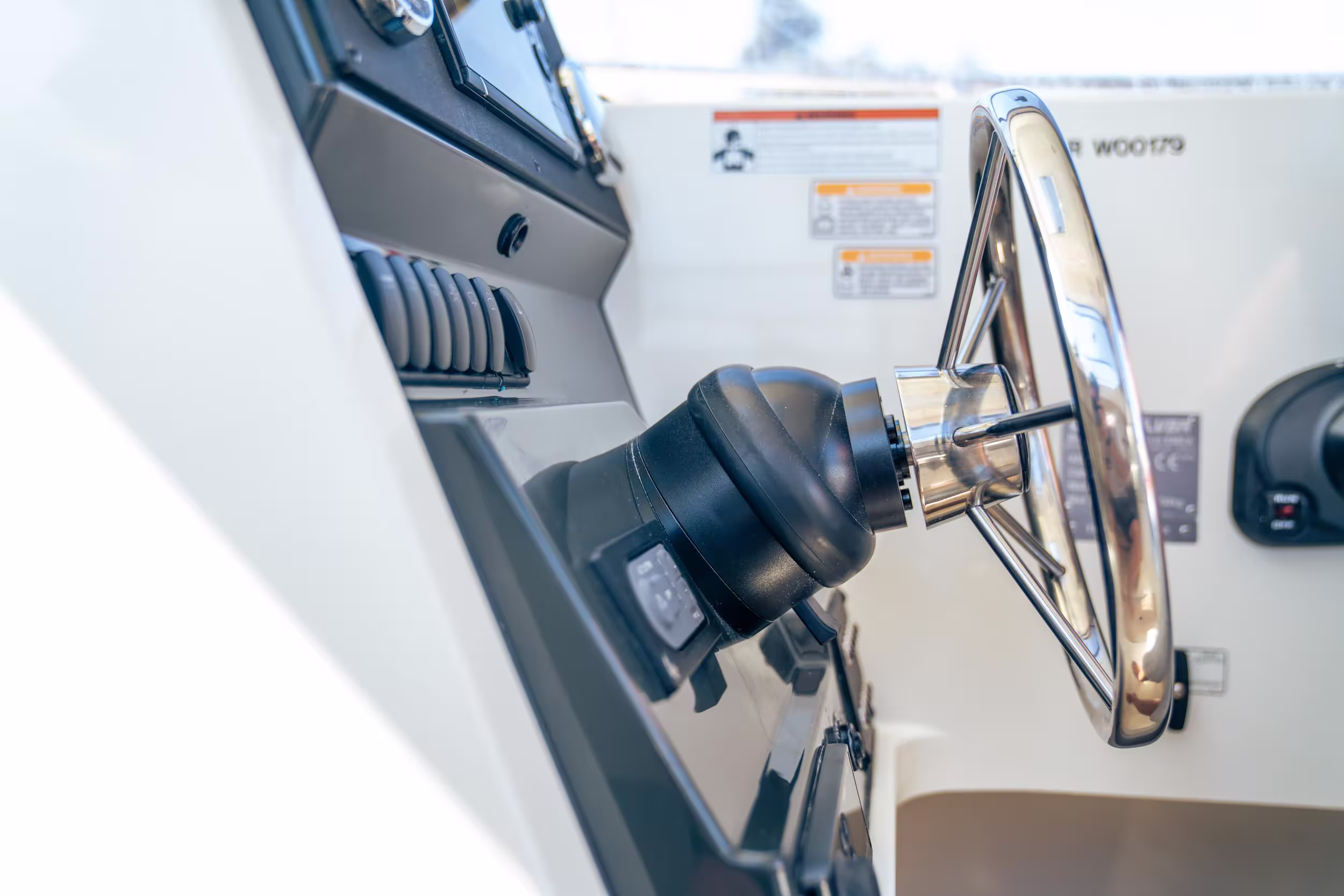 Quicksilver 625 Pilothouse